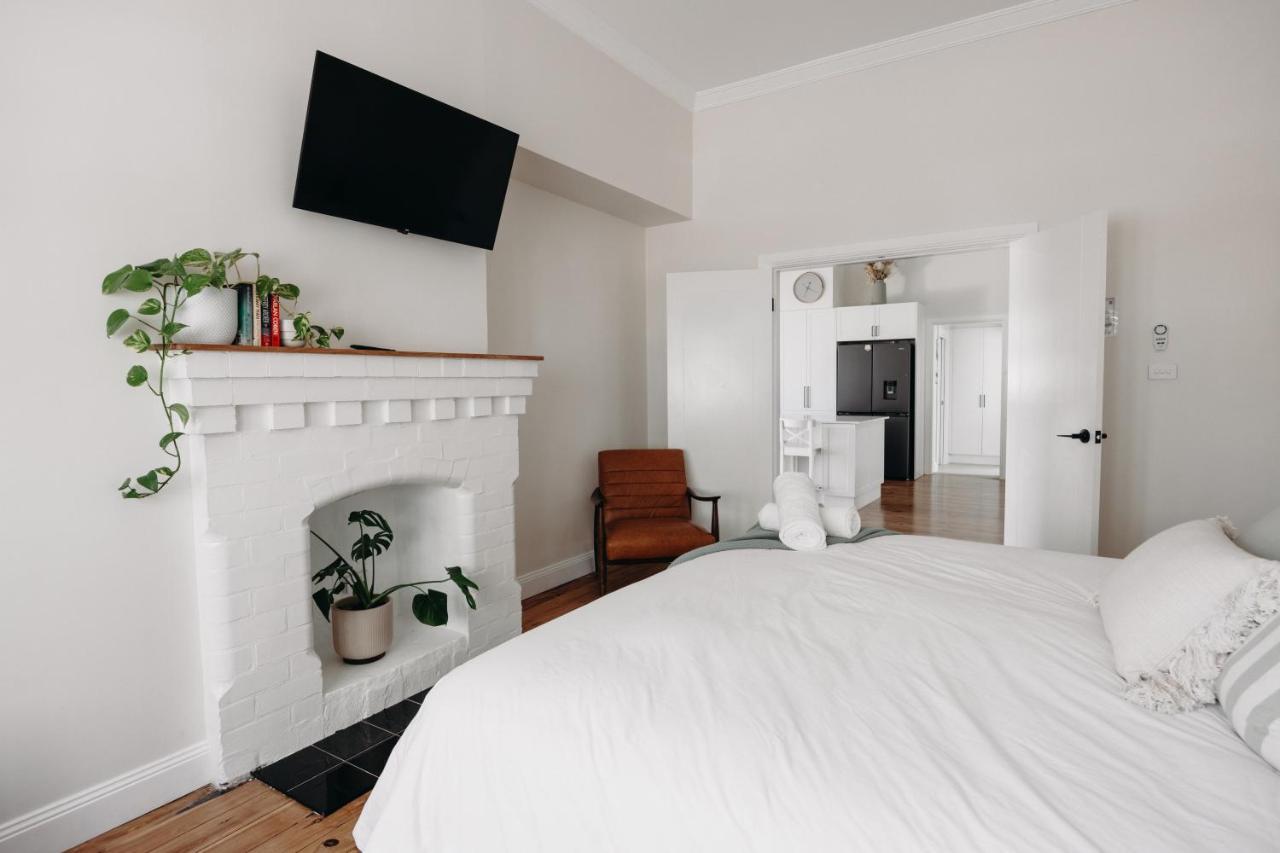 Lexton House - Luxurious Cottage Паркс Екстериор снимка